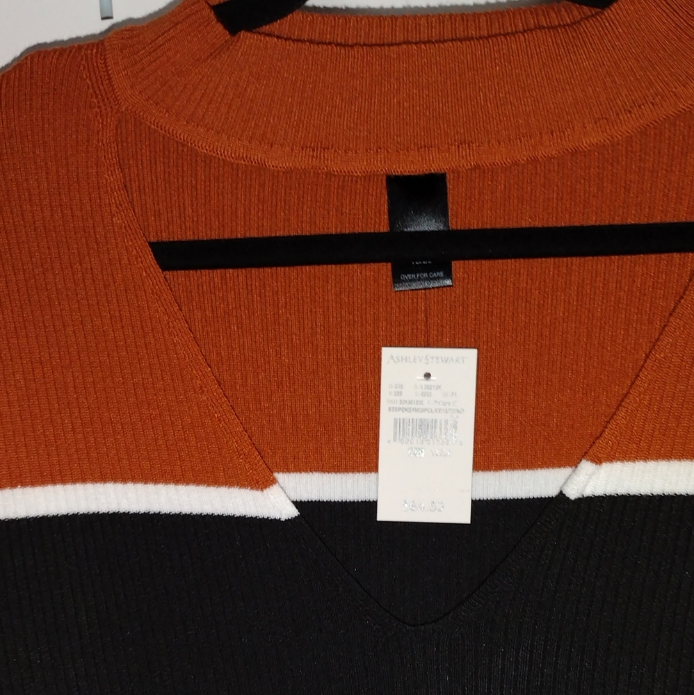 Bold Color Block Sweater Dress - Picture 2 of 3